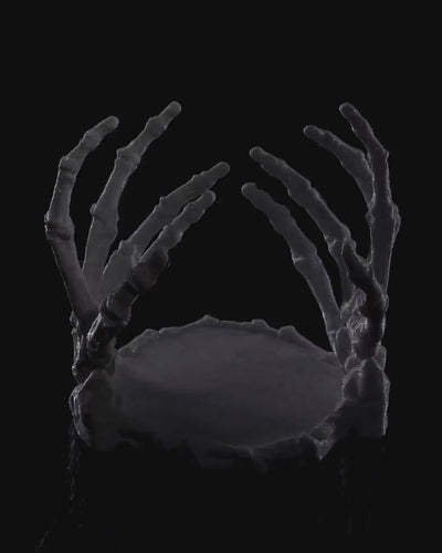 Light Touch Candle Holder - Haunting Candle Holder for dark Halloween evenings